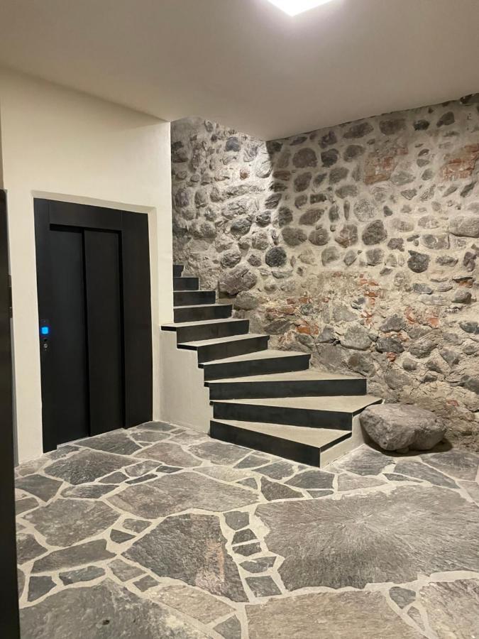 Rosa'S Boutique Apartment & Parking Merano Exterior photo